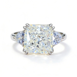 Elegant S925 sterling silver three-stone ring with ice flower cut center gemstone