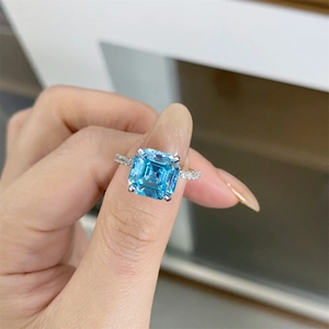 Luxurious 925 Sterling Silver Asscher Cut Aquamarine Zirconia Ring For Women Elegant Four Prong Wedding Finger Ring Jewelry