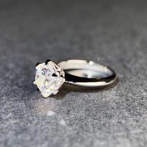Classic six-prong Moissanite ring in 925 sterling silver with a brilliant round cut stone