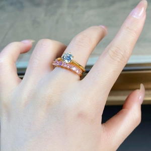Detailed view of 18K gold plated S925 silver ring set with moissanite and colored stones