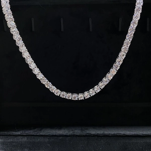 Chaîne tennis classique en argent 925 avec pierres de moissanite de couleur D