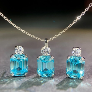 925 Sterling Silver Emerald Cut Rhinestone Pendant Necklace Stud Earrings Set Elegant Gemstone Jewelry Set For Women