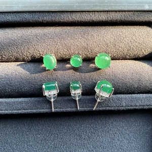 S925 silver stud earrings with imperial green chalcedony in round and oval settings