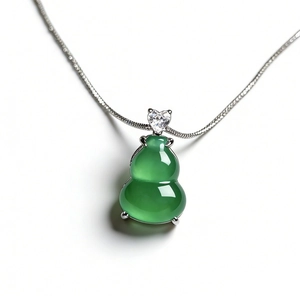 Elegant S925 sterling silver necklace with green chalcedony gourd pendant on white background