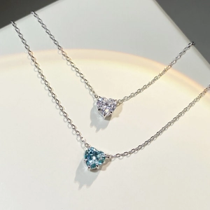 Collier Pendentif Cœur en Argent Sterling S925 pour Femme Pierre Moissanite Élégant Bijoux en Strass Coupe Cœur Cadeau