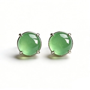 Classic S925 silver stud earrings with round imperial green chalcedony in a four-prong setting