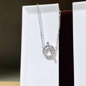Elegant S925 sterling silver necklace with a sparkling diamond-paved pig nose pendant