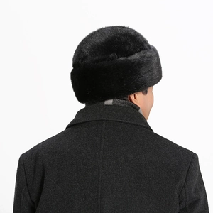 Chapeau d'hiver thermique pour hommes en fausse fourrure avec cache-oreilles noirs