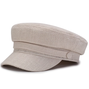 Casquette militaire plate beige pour femme en tissu texturé avec bouton décoratif chic