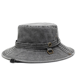 Cappello parasole outdoor grigio scuro con tesa larga e cinturino sottogola regolabile