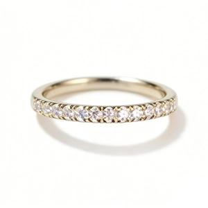 Minimalist S925 sterling silver band ring with a row of brilliant moissanite stones