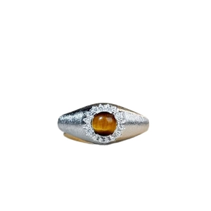 Bague vintage en argent S925 avec pierre oeil de tigre et halo de cristaux brillants