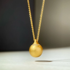 Frosted Gold Ball Anhänger Halskette Kupfer Sechssilbiges Mantra Perle Strass Eingelegt Geflochtene Kette Schmuck Damen Geschenk