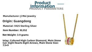 Détails du pendentif en argent S925 avec diamants rouges de synthèse et coupe cœur-flèche