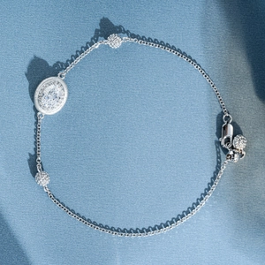 Elegantes S925 Sterling Silber Armband mit ovalem Zirkon und gepflasterten Kristallen