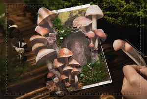 Vue macro d'autocollants champignons 3D pour scrapbooking avec mousse et fleurs