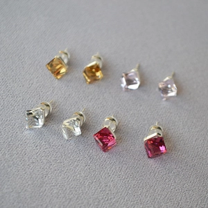 Minimalist Square Glass Crystal Stud Earrings With 925 Sterling Silver Post Chic Copper Rhinestone Earrings For Women Jewelry