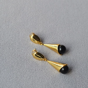 Long gold waterdrop earrings with black agate beads featuring 925 silver needles design