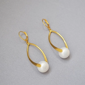 Elegant gold plated marquise frame drop earrings with round white pearls for women