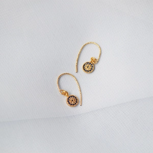 Délicates Boucles d'Oreilles Pendantes Mauvais Œil en Laiton Plaqué Or pour Femmes Zircone Bleue Minimaliste Bijoux de Protection
