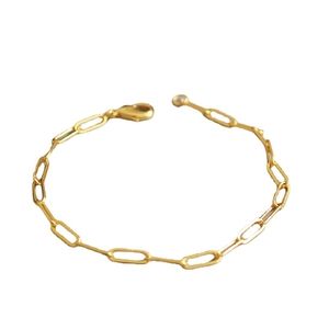 Minimalist gold-plated copper paperclip chain bracelet for women with lobster clasp