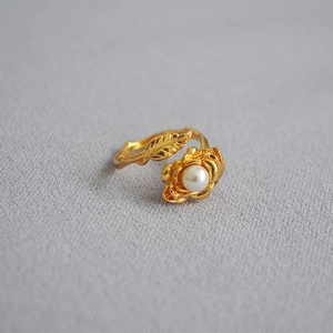 Rose Flower Artificial Pearl Open Ring 18K Gold Plated Brass Adjustable Leaf Design Vintage Elegant Jewelry For Women