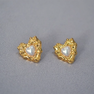 Vintage Hammered Irregular Heart Stud Earrings Gold Copper With Imitation Shell 925 Sterling Silver Earring Post For Women