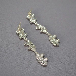 Niche Design Liquid Metal Lava Texture Long Stud Earrings For Women With 925 Sterling Silver Earring Post Brass Jewelry