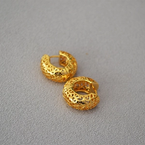 Vintage hollow palace pattern gold huggie earrings for women in minimalist style