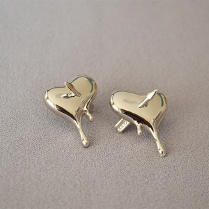 Boucles d'Oreilles Clous Cœur Liquide de Lave Avec Flèche Laiton Tige en Argent Sterling 925 Strass Bijoux Femme