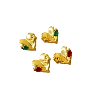 Golden heart earrings with fluid texture and inlaid red and green teardrop gemstones