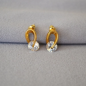 Elegant 925 silver needle gold stud earrings with sparkling cubic zirconia oval design