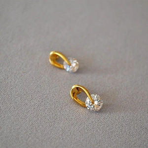 Elegant Copper Zirconia Stud Earrings With 925 Sterling Silver Earring Post Gold Platinum Plated Geometric Women Jewelry