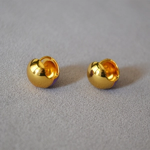Chic gold-plated brass hoop earrings with vibrant purple enamel spherical design