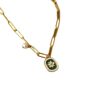 Vintage paperclip chain necklace with green enamel daisy pendant and pearl detail