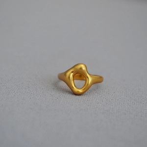 Vintage Brass Gold Plated Irregular Ring For Women Minimalist Hollow Geometric Fluid Texture Niche Personality Jewelry