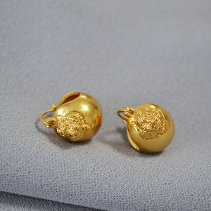 Vintage 3D tiger head gold plated brass drop earrings with detailed animal relief design
