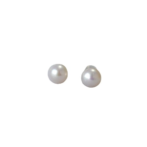 Elegant 925 sterling silver studs with 8mm round natural freshwater pearls