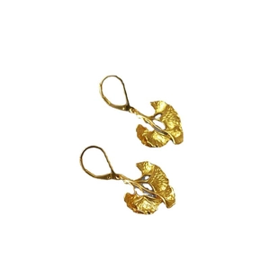 French vintage ginkgo leaf brass earrings with textured gold finish and leverback closure