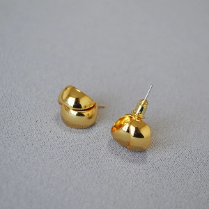Chic gold-plated double C sphere stud earrings with high-gloss mirror finish for women