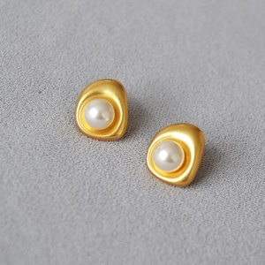 French Retro Baroque Faux Artificial Pearl Agate Stud Earrings Irregular Brass With 925 Sterling Silver Earring Post For Women
