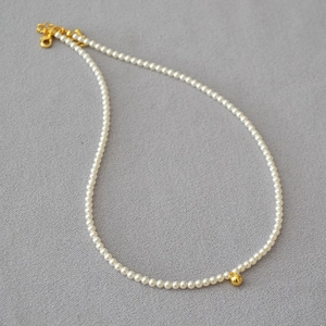 Collier de Künstliche Perles d'Imitation Élégant de Style Français Avec Haricot en Laiton Plaqué Or Collier Simple Fait à la Main pour Femmes Bijoux