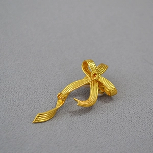 French vintage brass gold bow brooch with woven texture and white pearl detail
