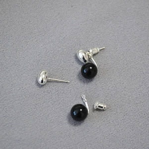 Minimalist 925 silver stud earrings with detachable black onyx beads in a sleek design