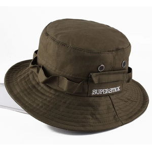Cappello boonie in cotone verde oliva con tesa larga e logo laterale protettivo