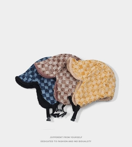Checkered trapper hats in blue, brown and yellow with warm fleece lining and chin straps
