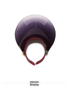 Vue détaillée de la structure interne d'une visière pare-soleil avec bord violet