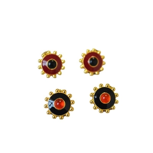 Retro gear-shaped enamel stud earrings set in red and black with agate insets