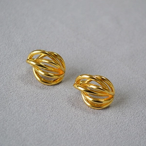 Niche Design Multi-layer Hollow Line Brass 18K Gold Plated Stud Earrings With 925 Sterling Silver Earring Post Simple Geometric Women Jewelry