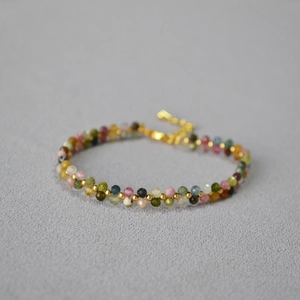 Handgefertigtes Mehrfarbiges Turmalin Perlenarmband Für Damen Französisches Vintage Messing Vergoldet Verstellbarer Schmuck